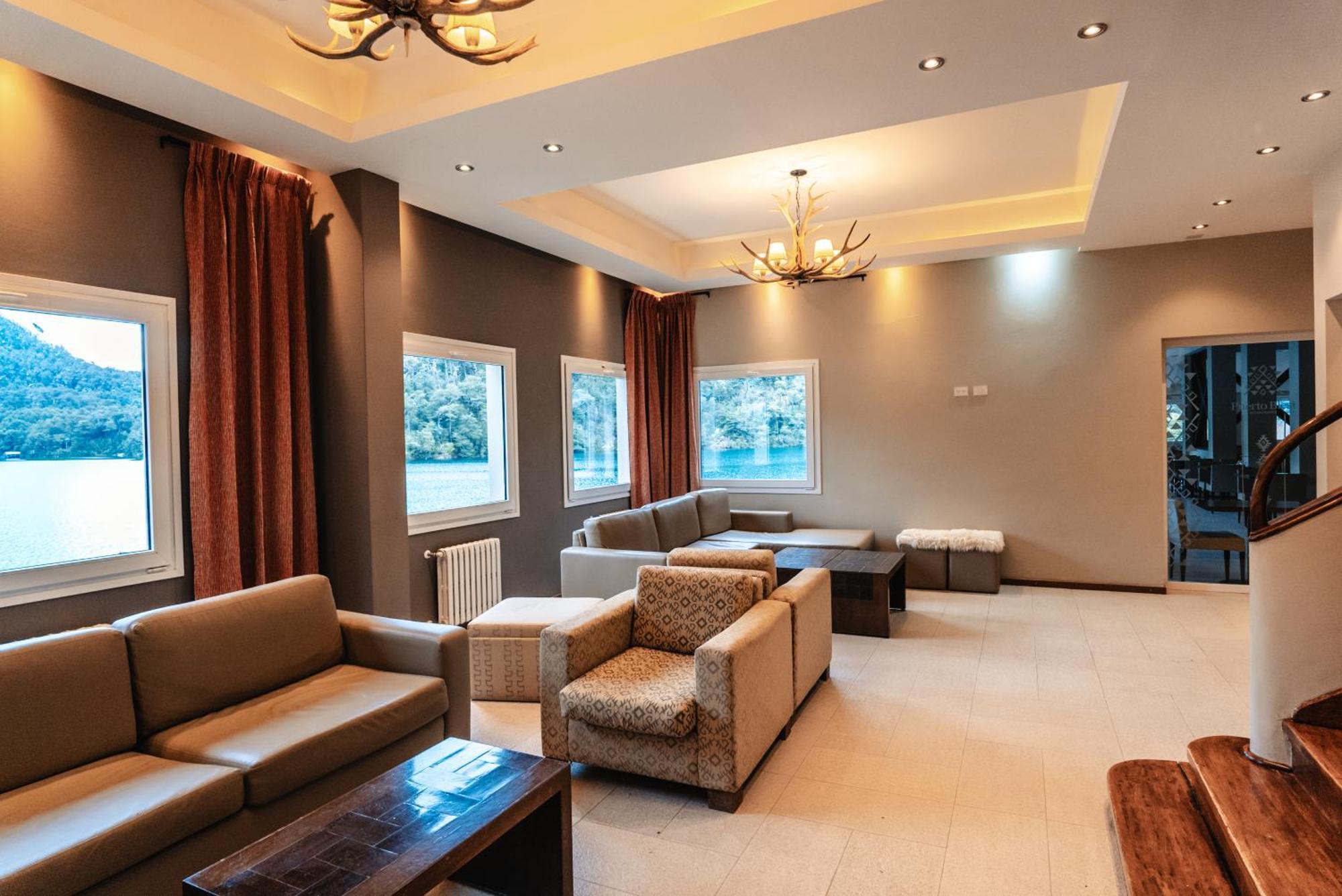 Hotel Puerto Blest 外观 照片