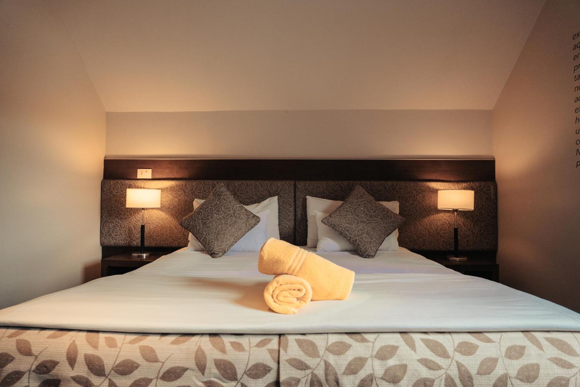 Hotel Puerto Blest 外观 照片