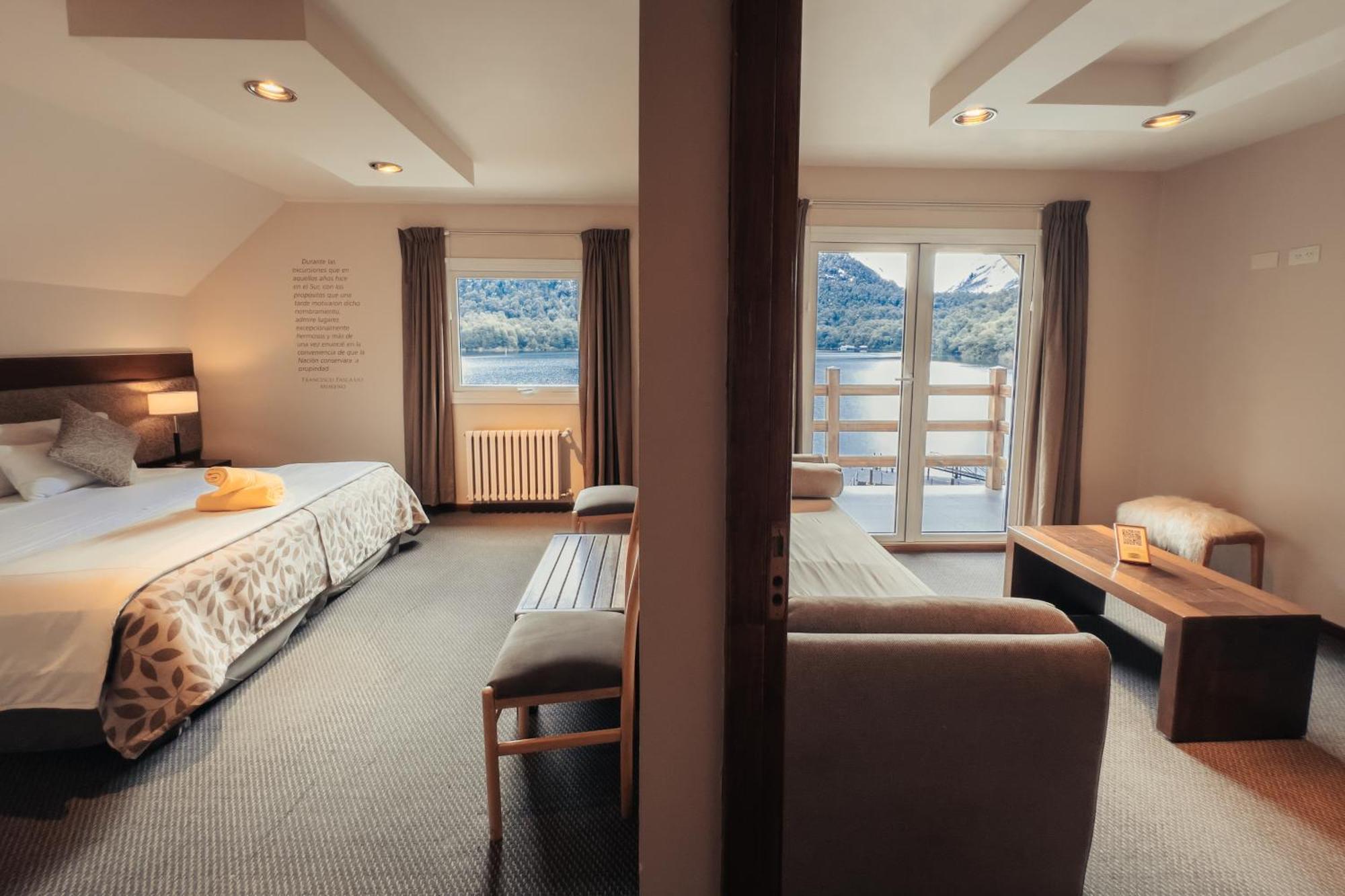 Hotel Puerto Blest 外观 照片